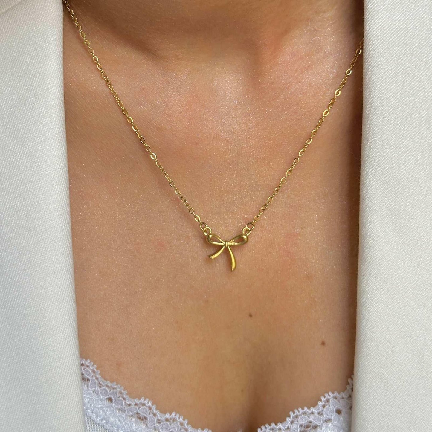 Bow Necklace The Chic Women.