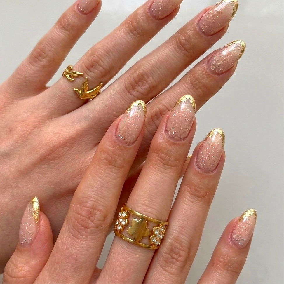 Clover Crystal Ring