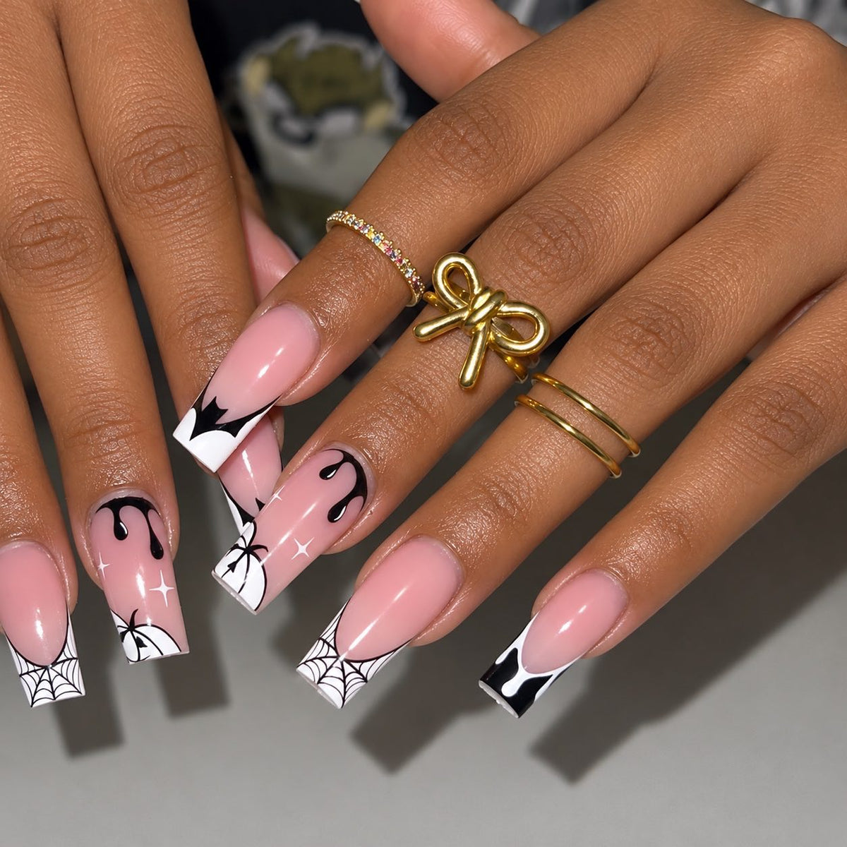 Bow Ring