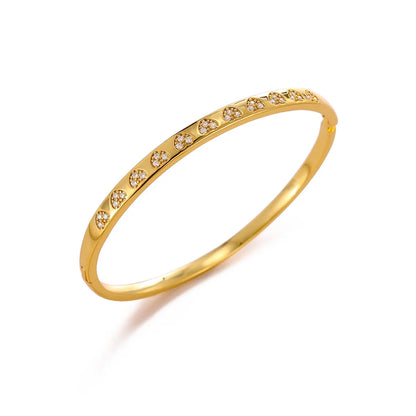 Heart Pavé Bangle